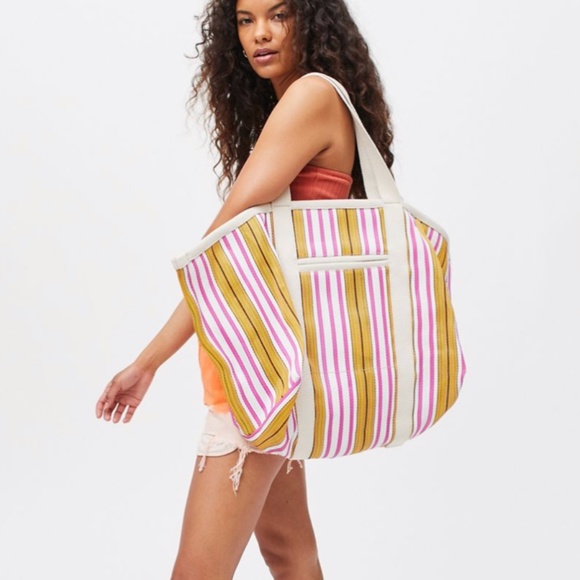 UO Rio Stripe Beach Peasant Boho Modern Minimal Hippie Hipster Art Deco Tote Bag - Picture 1 of 5